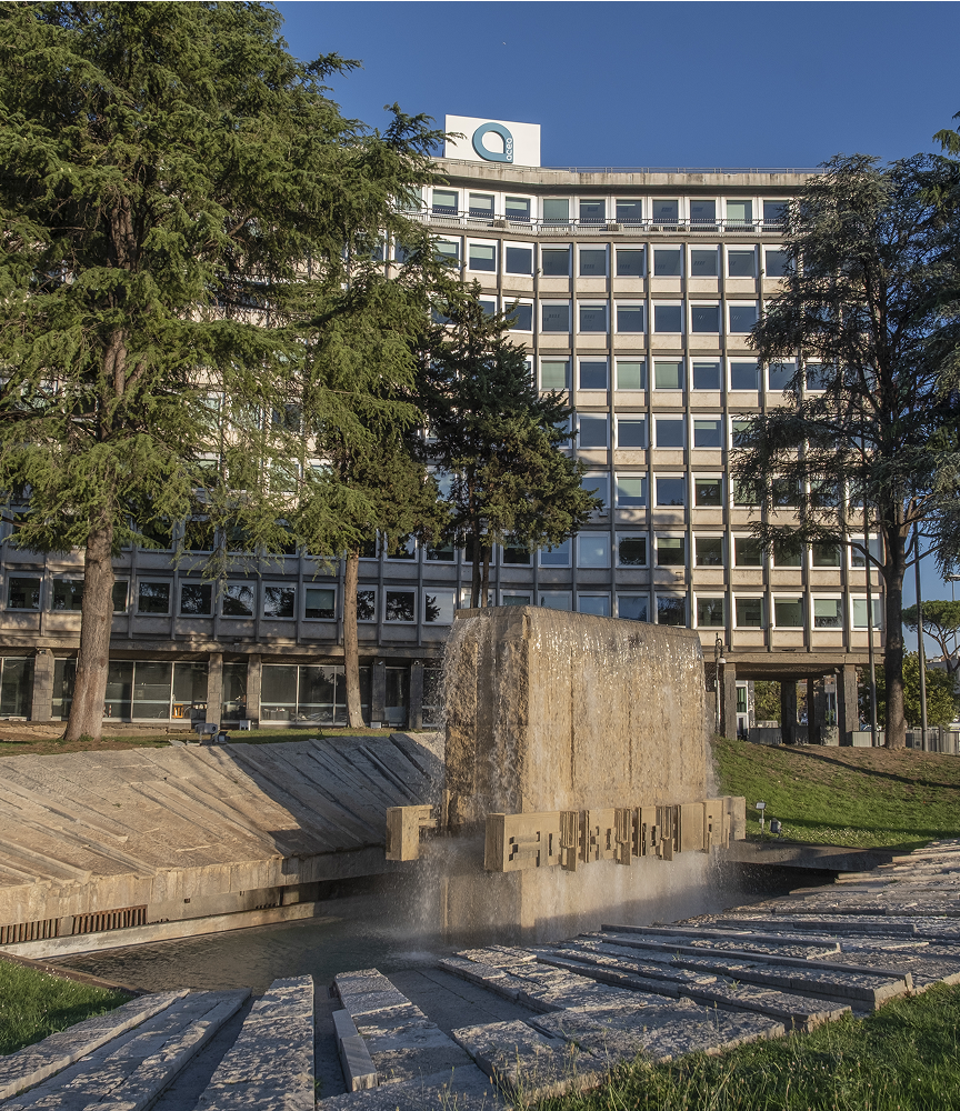 The monumental fountain in Piazzale Ostiense