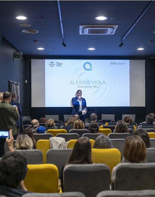 Alessio Viola, giornalista Sky, interviene durante la conferenza stampa Acea "Festa del Cinema"