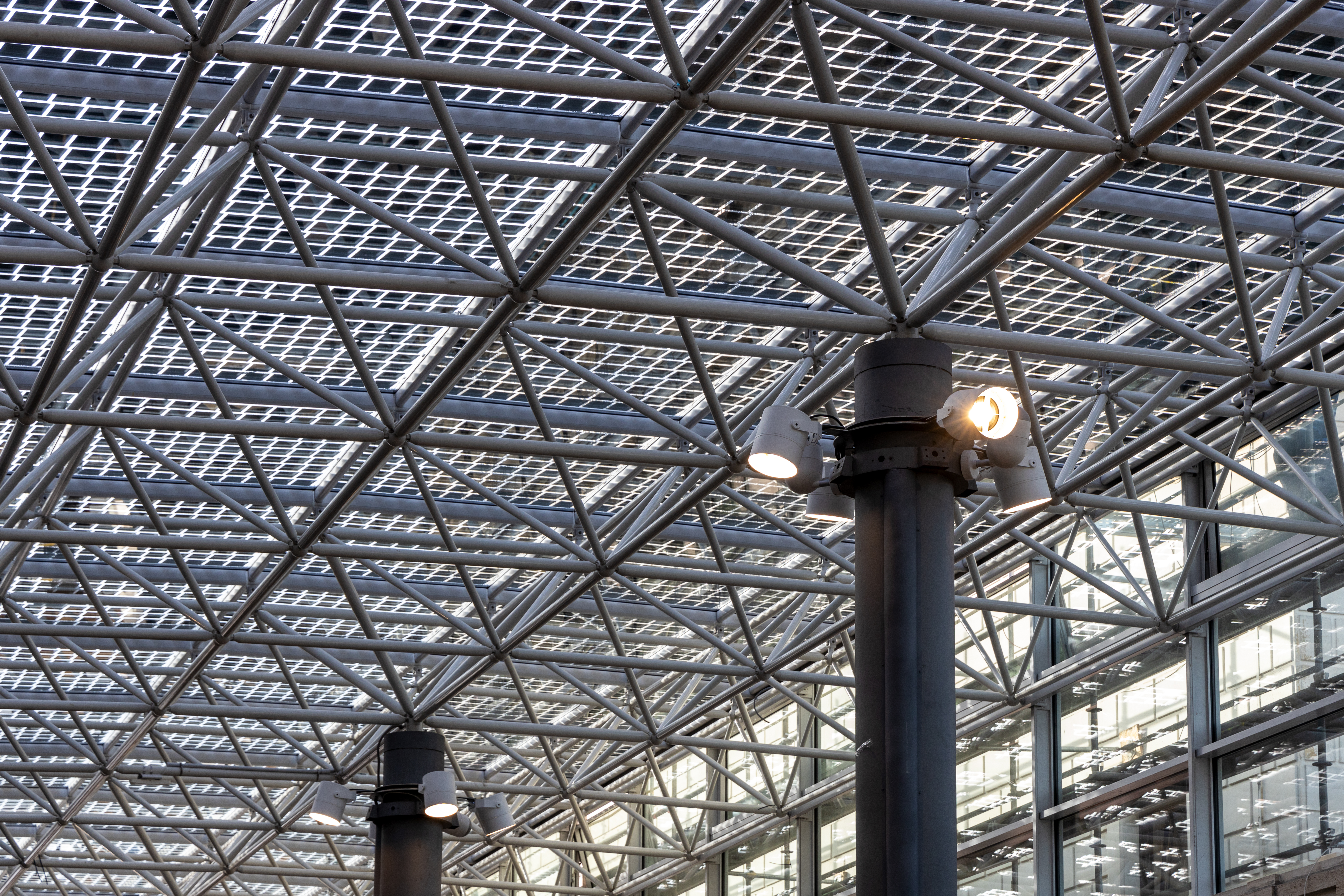 ’ingresso dei Musei Vaticani sede della nuova copertura vetrata fotovoltaica